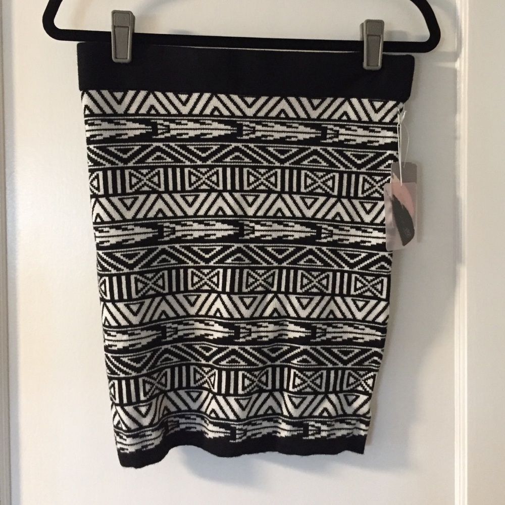 FOREVER 21 skirt